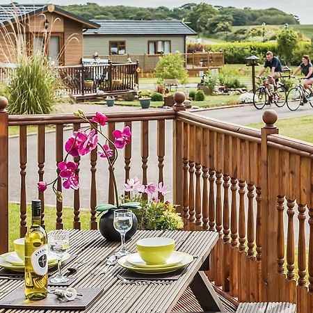 Holderness Country Park Hotel Tunstall  Exterior photo